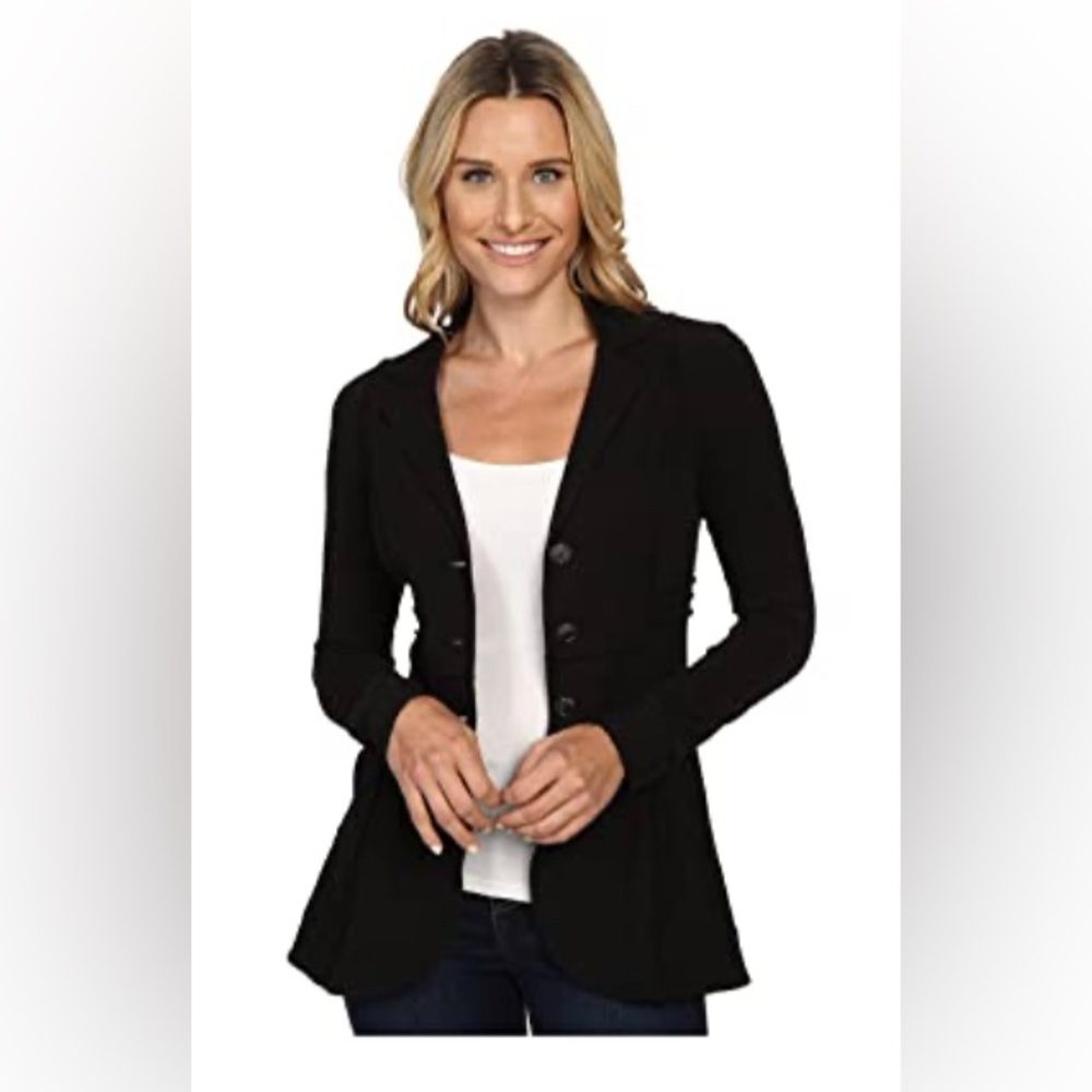 Nic+Zoey; fitted jacket; Size S